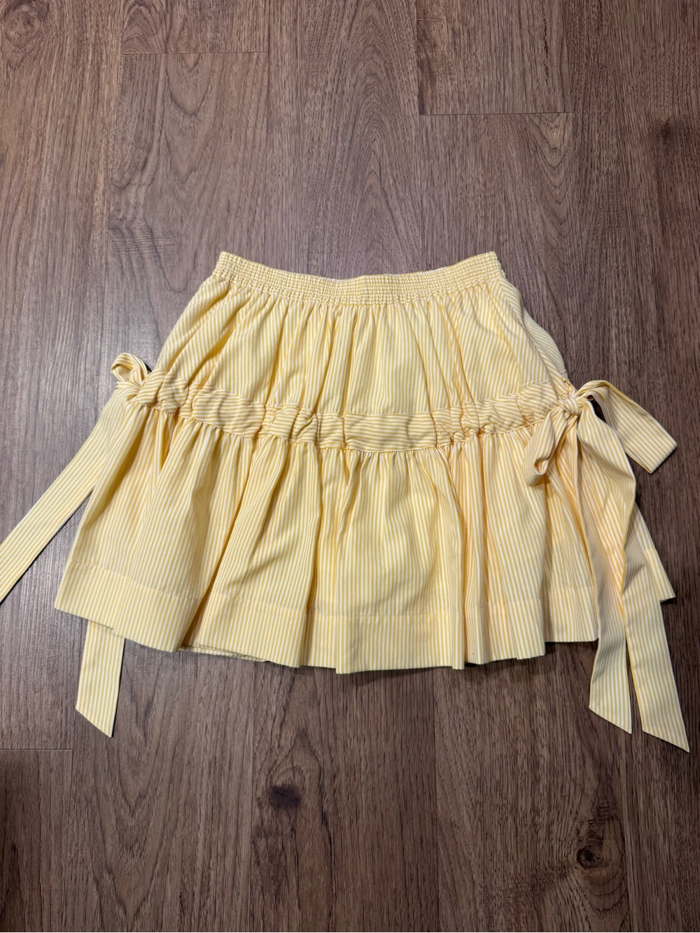 Wishlist yellow Pin Stripe Elastic Waist Mini Skirt with Side Ties size S NWOT - Picture 5 of 7